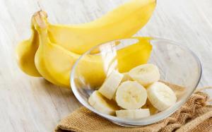 היתרונות והנזקים של בננות עבור הגוף